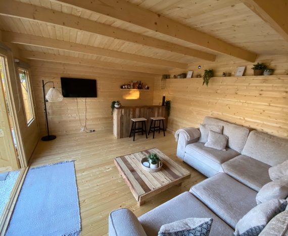 Severn-log-cabin-5x4