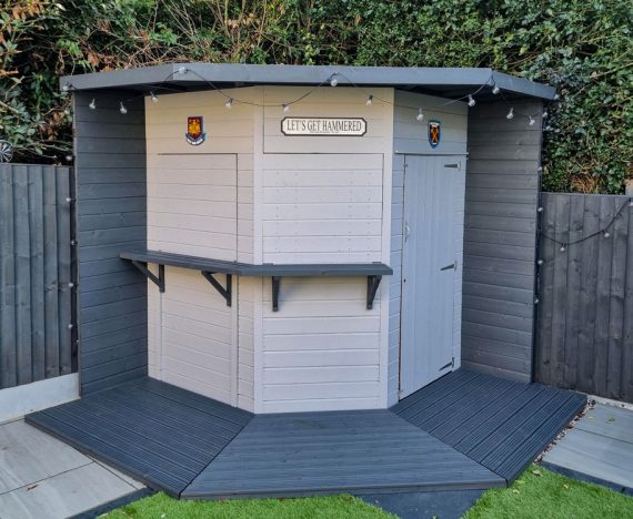The-Hangover-Corner-Garden-Bar-III-Fully-loaded