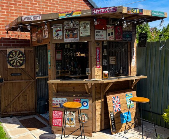 The-hangover-corner-garden-bar