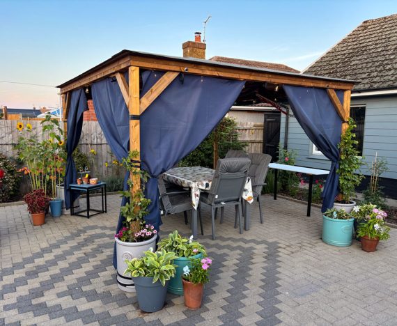 Utopia-300-gazebo-3m-x-3m