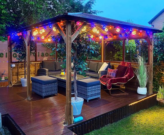 Utopia-430-Gazebo-customer-image-half-wall-half-glazed