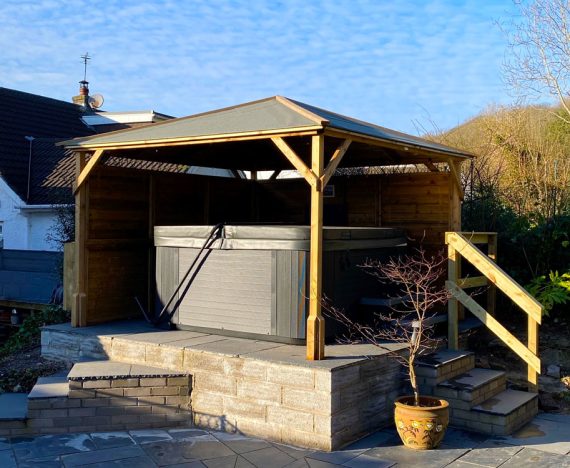 Utopia Walled Gazebo Full Height W3.0m x D3.0m