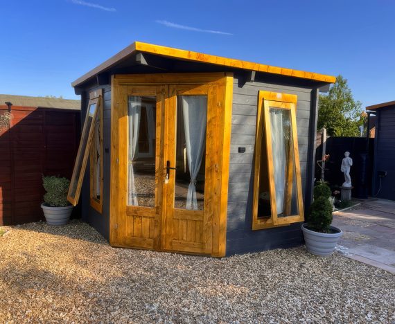 Coronet-log-cabin-2.5-x-2.5