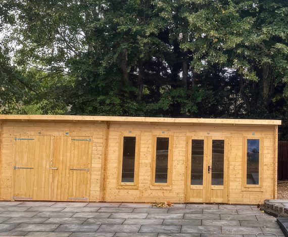 Evilgenius-log-cabin-8m-x-3m