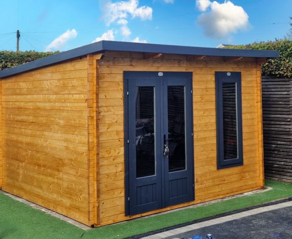 Terminator-log-cabin-3.5m-x-3.5m