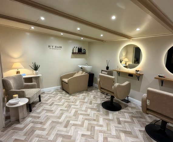 Terminator-log-cabin-ahir-salon-4.5m-x-3.5m