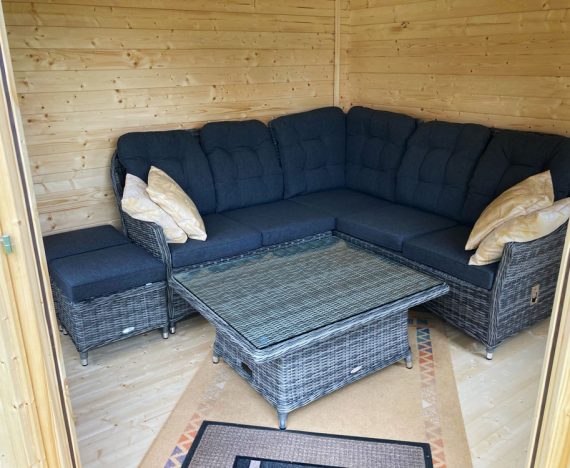 Coronet Corner Log Cabin W3.0m x D3.0m