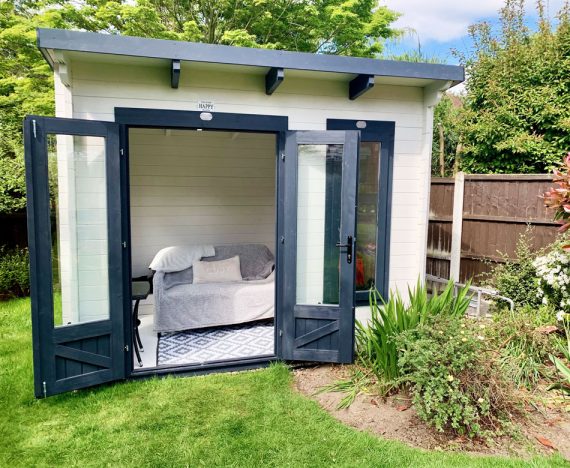 terminator-log-cabin-dunster-house