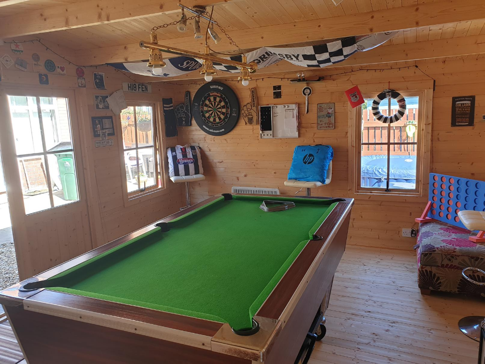 How to Build a Pub Shed - Snooker Table