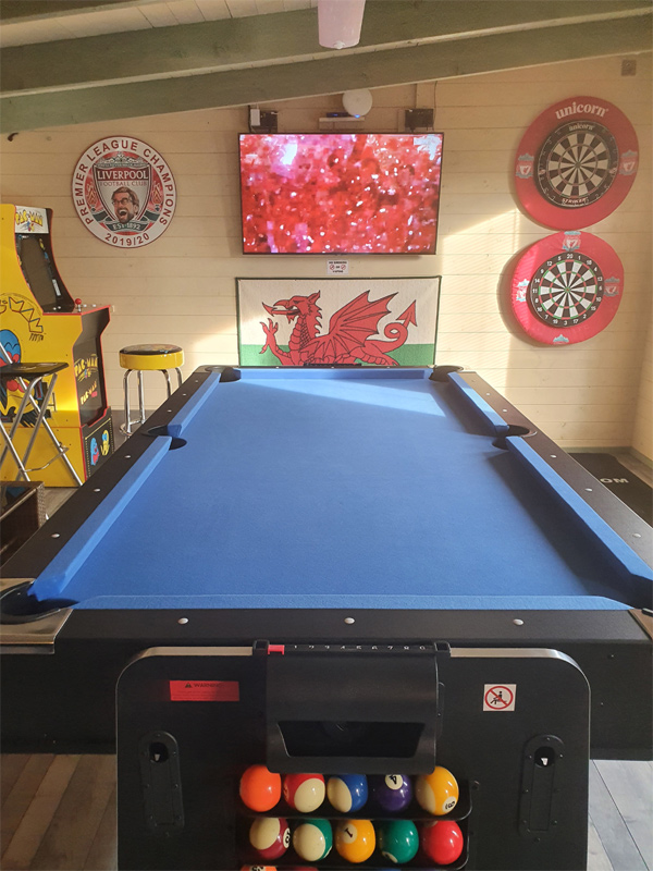 Garden Games Room Log Cabin - Snooker Table
