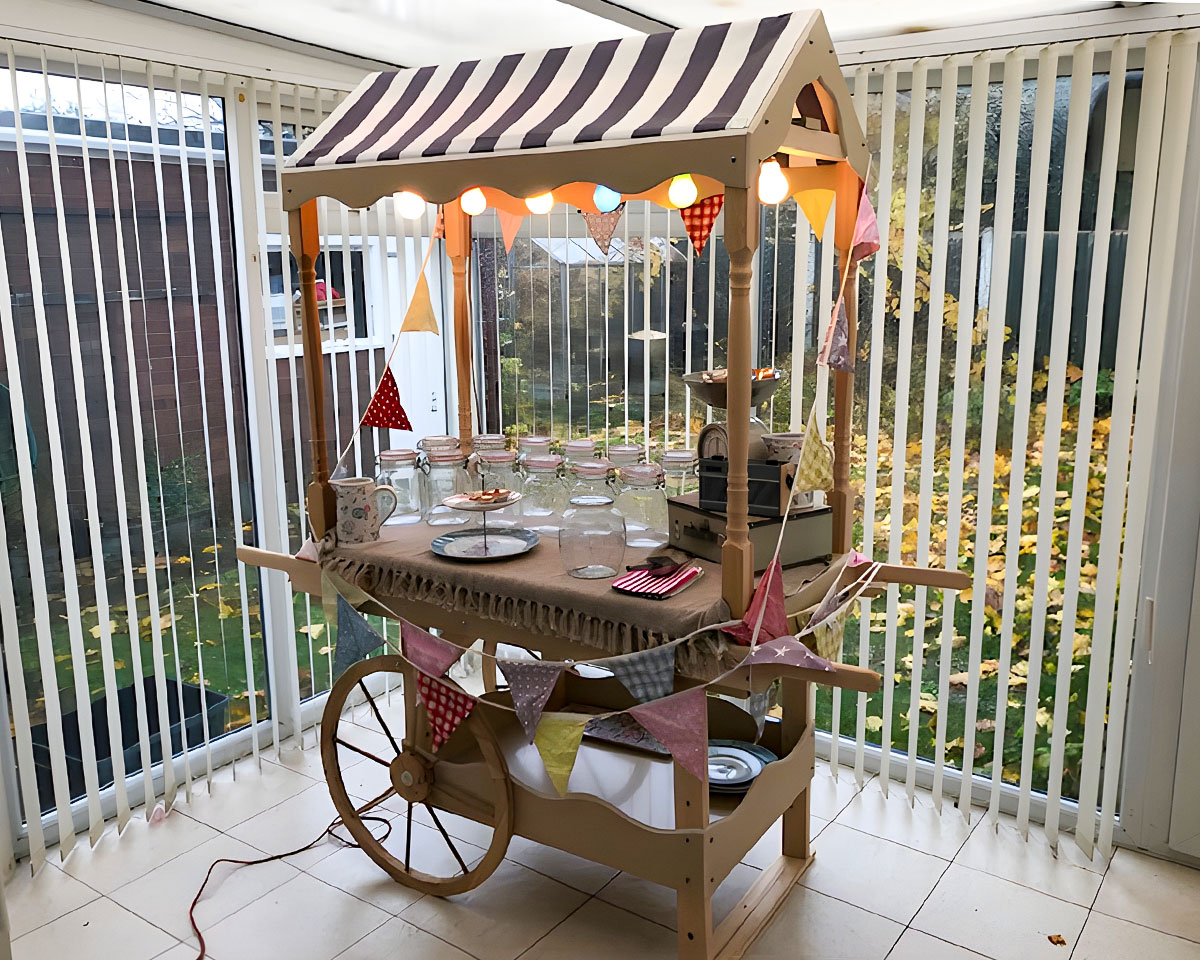 About Dunster House Candy Carts