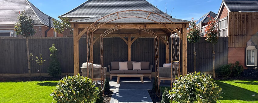 Features-of-a-Dunster-House-Gazebo-Arbour