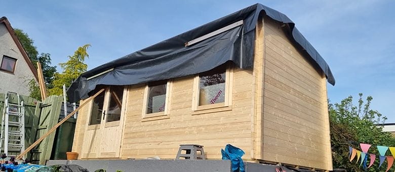 How-To-Felt-A-Log-Cabin-Roof