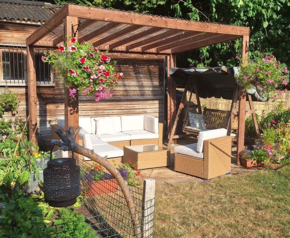 Terracube-pergola-with-roof-3m-x-2.5m