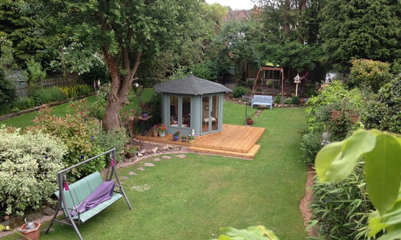 painted summer house garden building