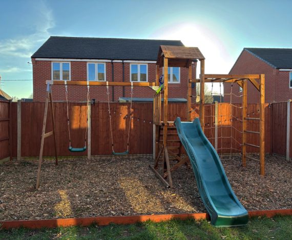 SquirrelFort-11-Climbing-Frame-dunster-house