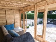 RagePanda Summerhouse Interior