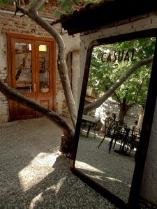 garden mirror