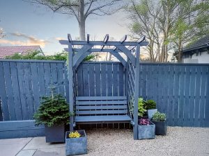 Jazmine Pergola with Seat